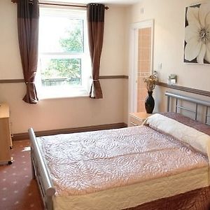 Double Room Private Bathroom
